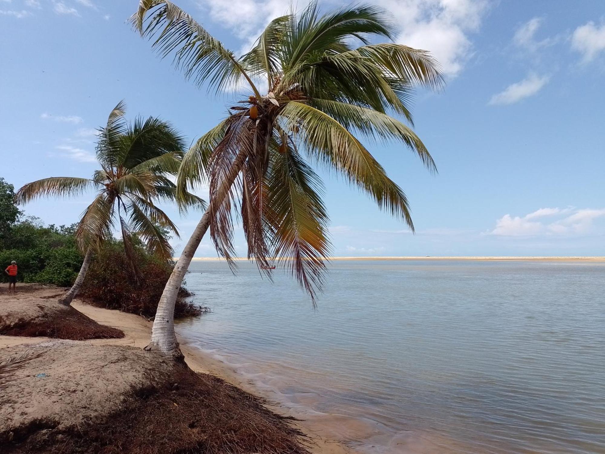 Chale Perto Da Praia Com Duas Suites E Varandao Pacatuba  Exteriér fotografie